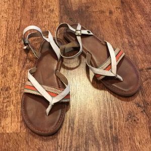 Toms sandals